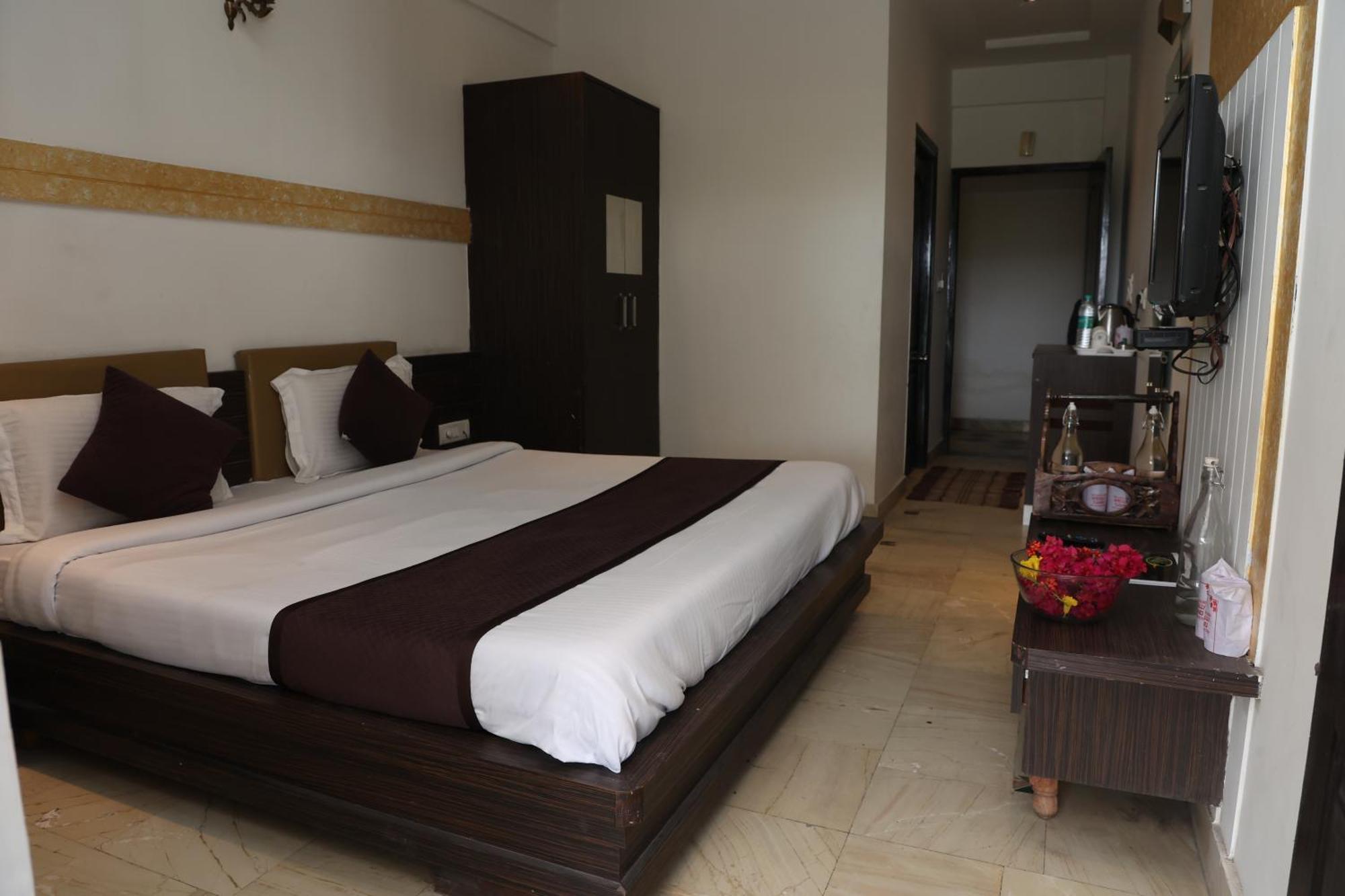 Hotel Panna Paradise Agra  Ngoại thất bức ảnh