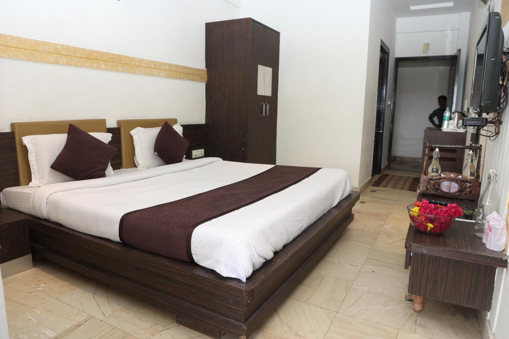 Hotel Panna Paradise Agra  Ngoại thất bức ảnh