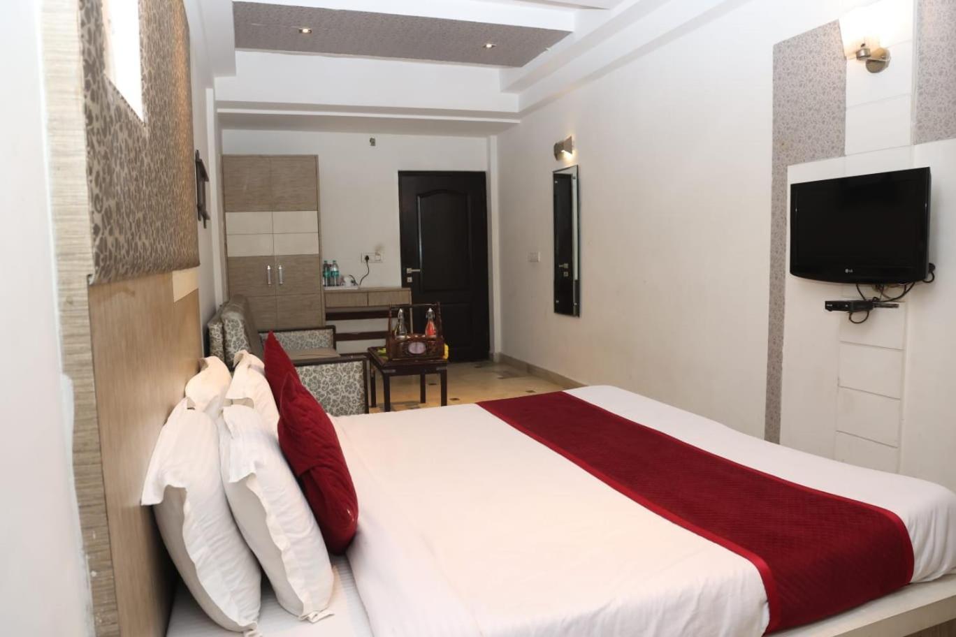 Hotel Panna Paradise Agra  Ngoại thất bức ảnh