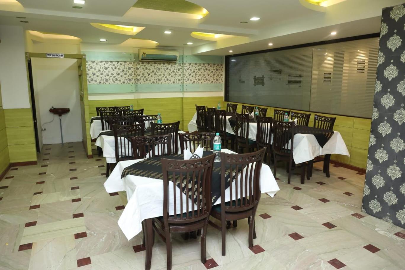 Hotel Panna Paradise Agra  Ngoại thất bức ảnh