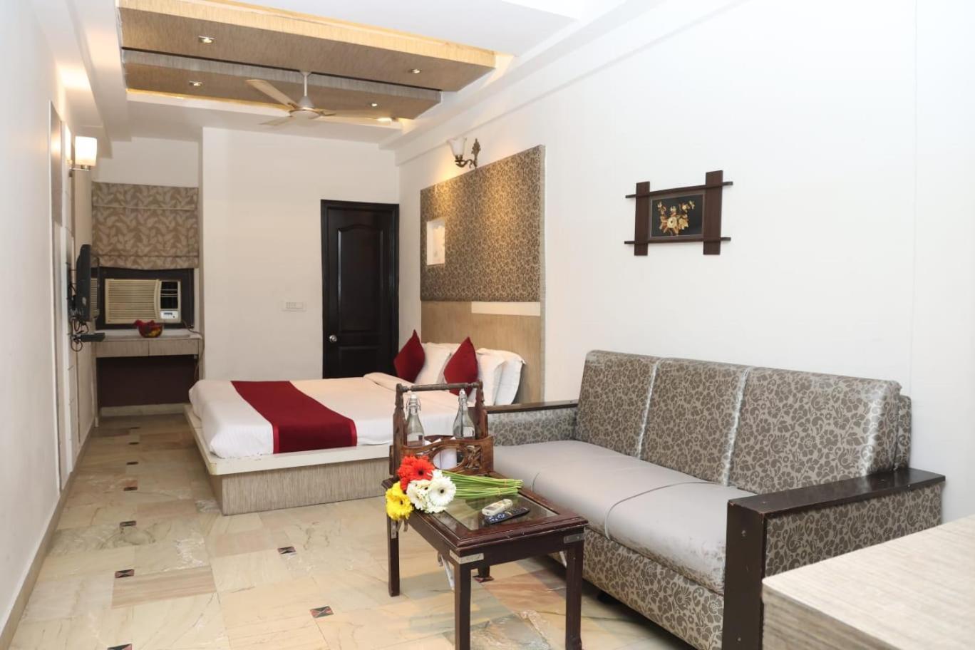 Hotel Panna Paradise Agra  Ngoại thất bức ảnh