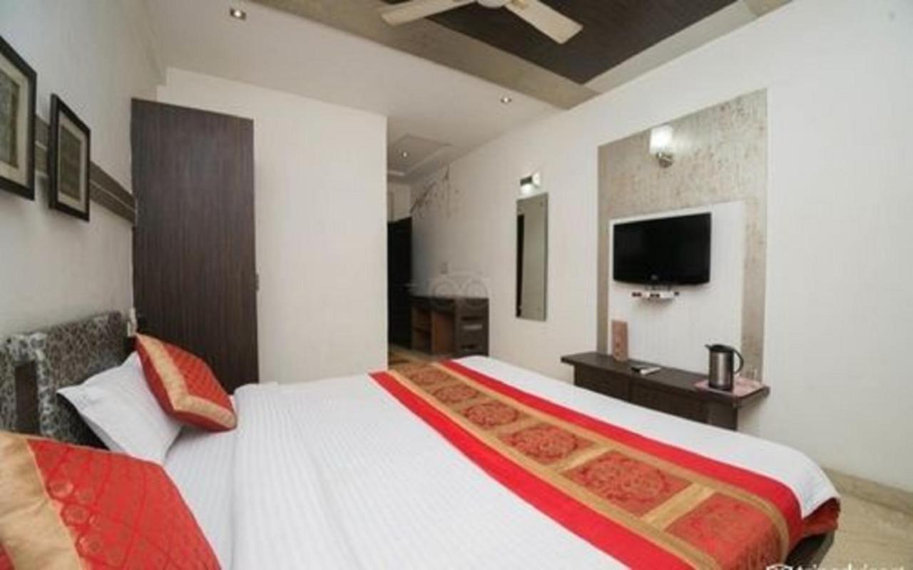 Hotel Panna Paradise Agra  Ngoại thất bức ảnh